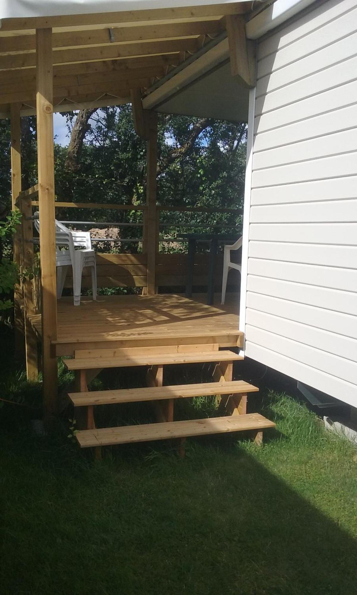 Camping De Brouel Ambon Eksteriør billede