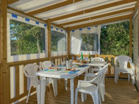 Camping De Brouel Ambon Eksteriør billede