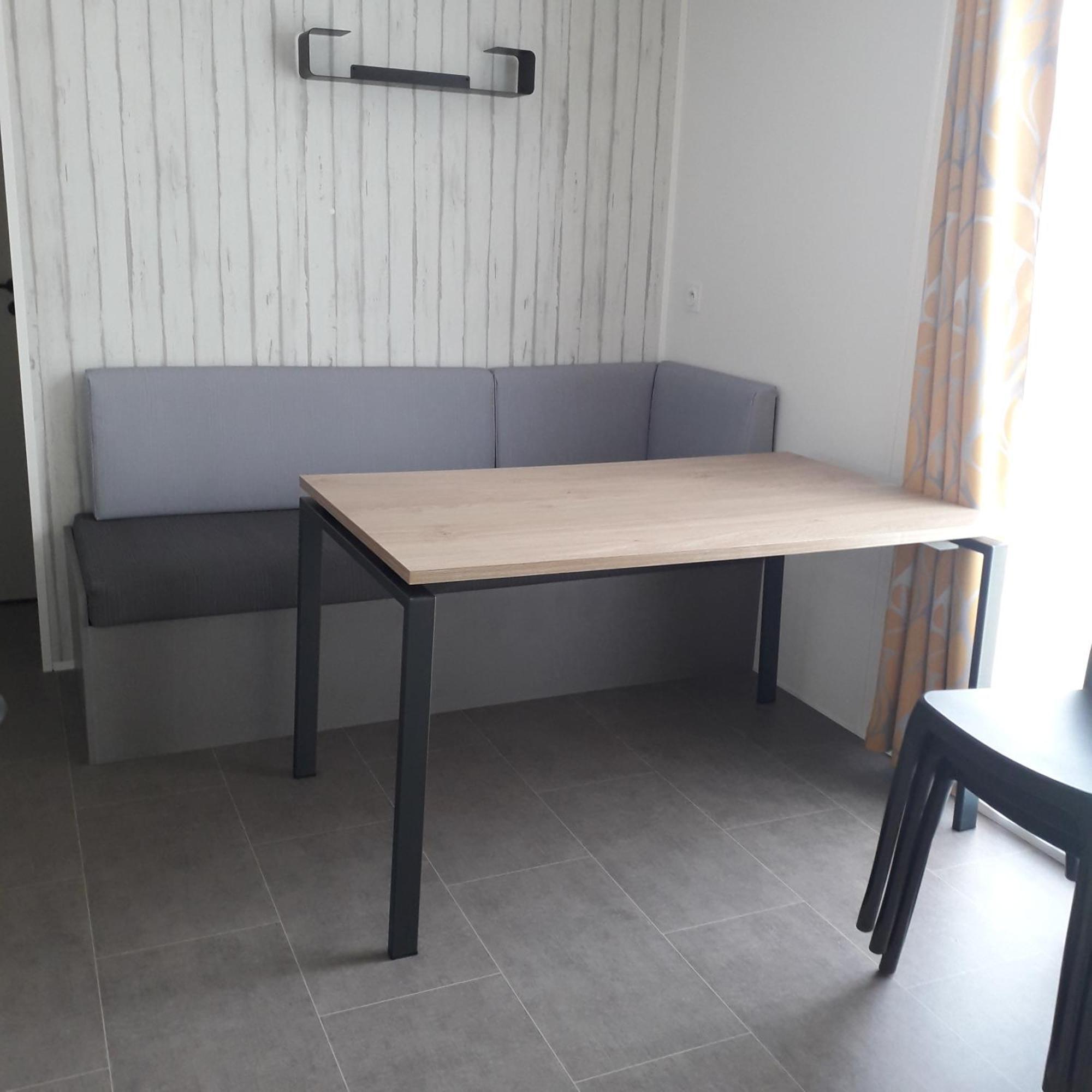 Camping De Brouel Ambon Eksteriør billede